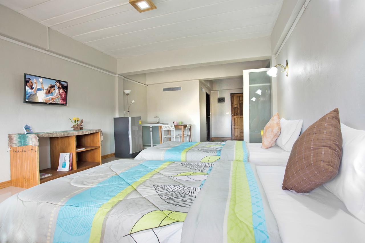 Baan Bangrak Residence Trang Esterno foto